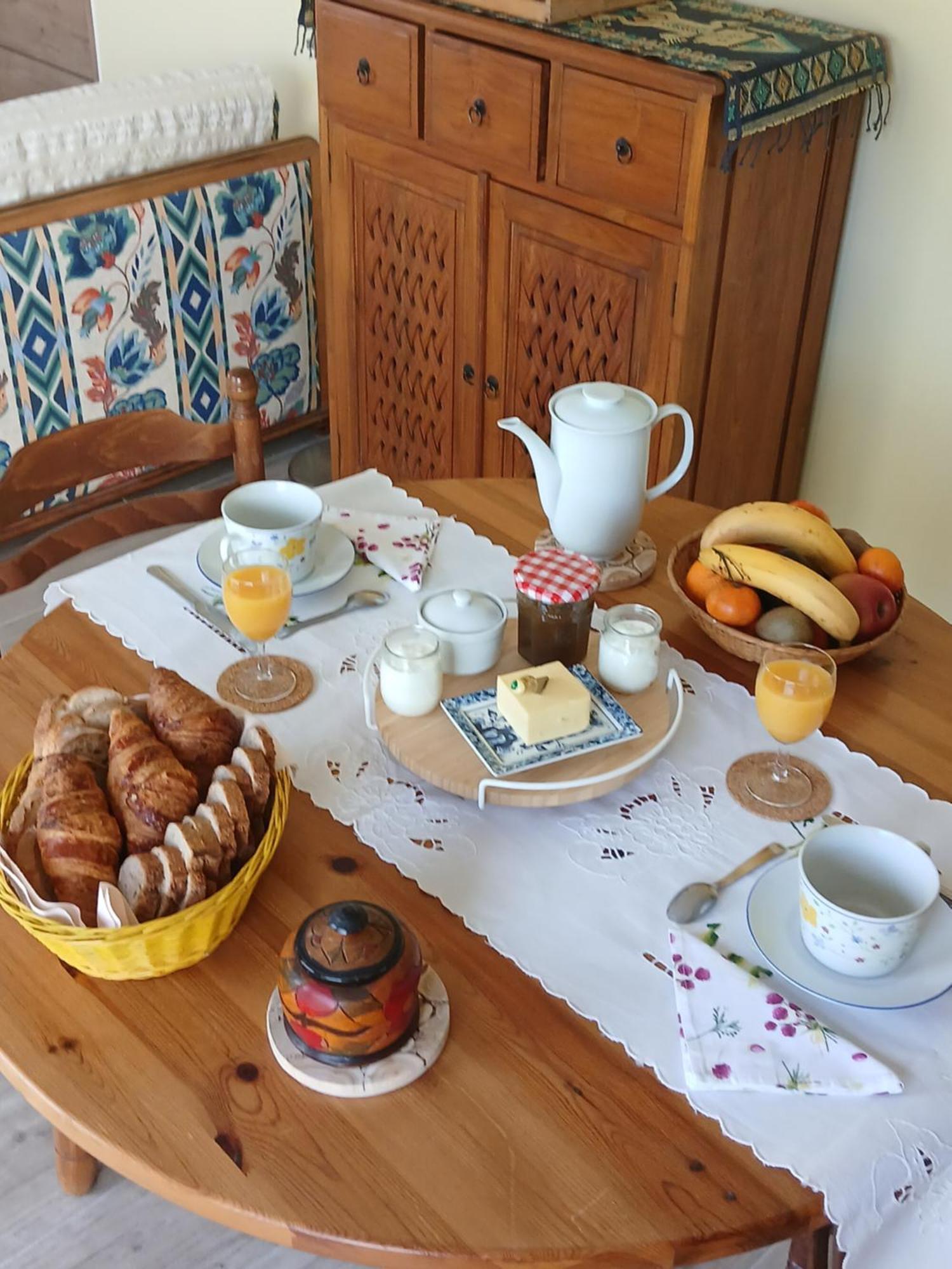 Bed and Breakfast Les Trois Salazes Cambrai Zewnętrze zdjęcie