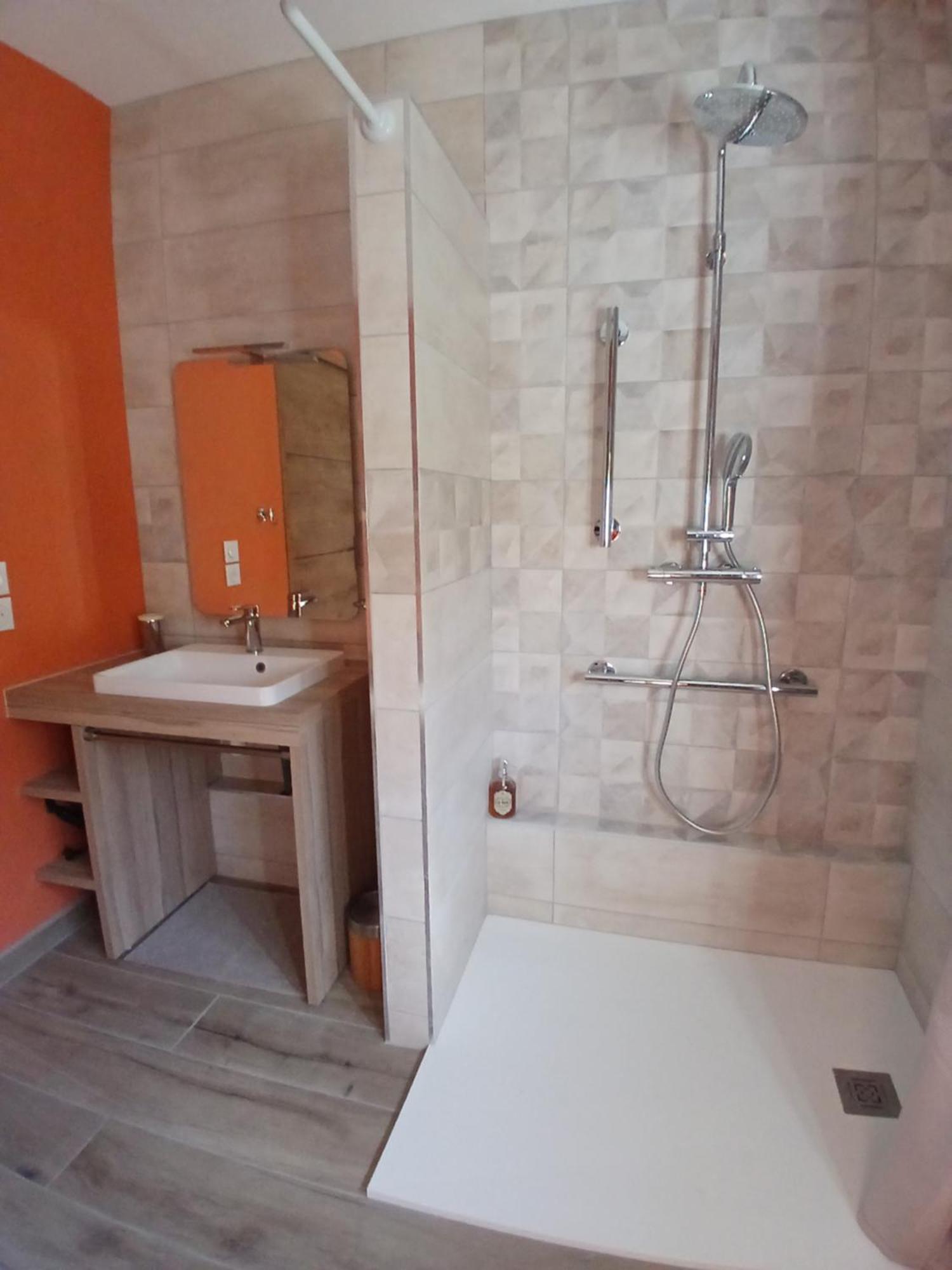 Bed and Breakfast Les Trois Salazes Cambrai Zewnętrze zdjęcie